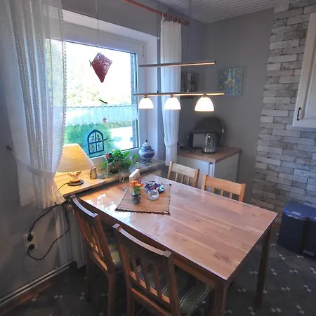 Am Moor, 35629 * Uplengen